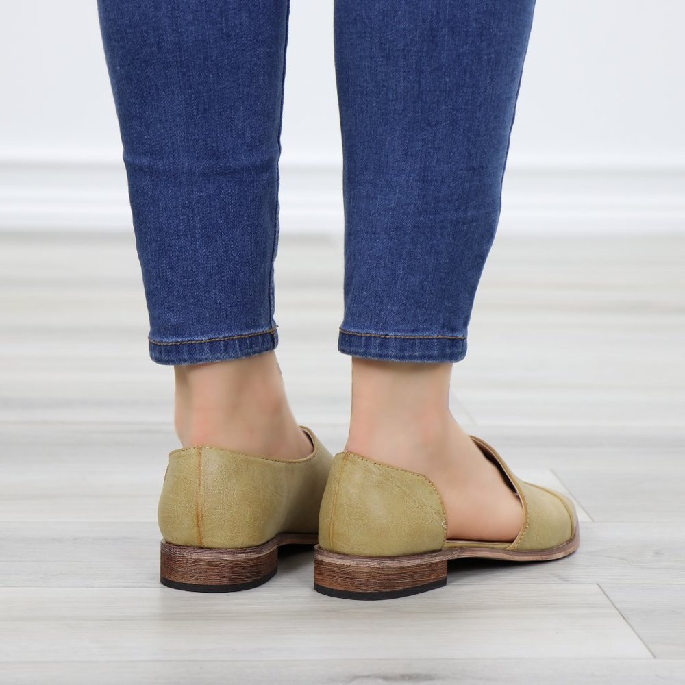 Beige Opened Side Pointy Slip On Flat Loafer - Picture 6 of 9
